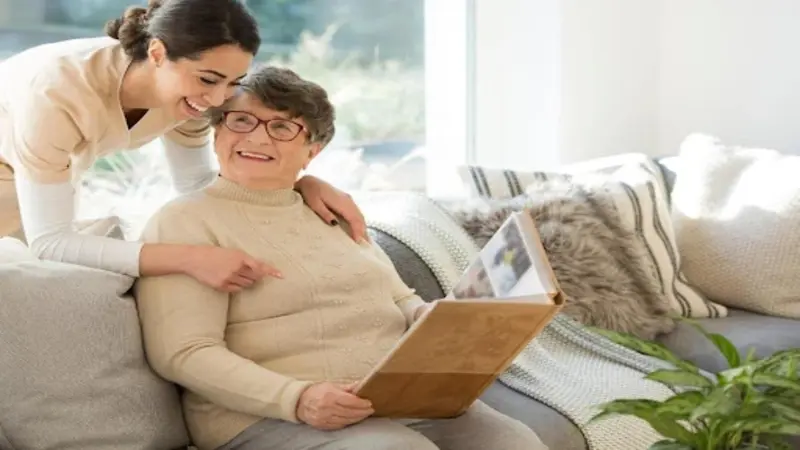 Memory Care Programs That Empower Seniors and Families